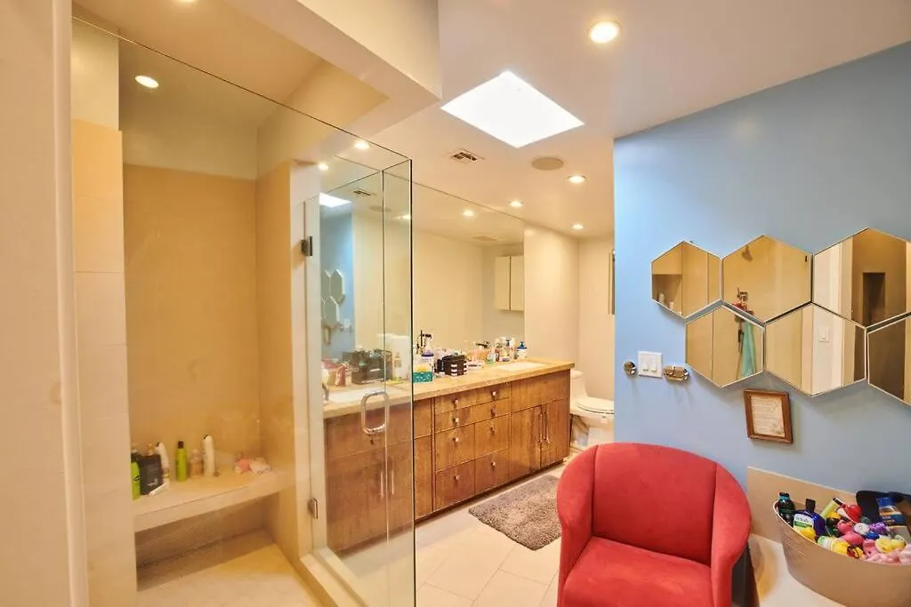 Holiday home Luxe In Hollywood Hills- Modern Oasis, Pool 5 Min To Sunset Villa Los Angeles